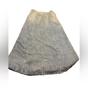 Long demim Skirt nwt small